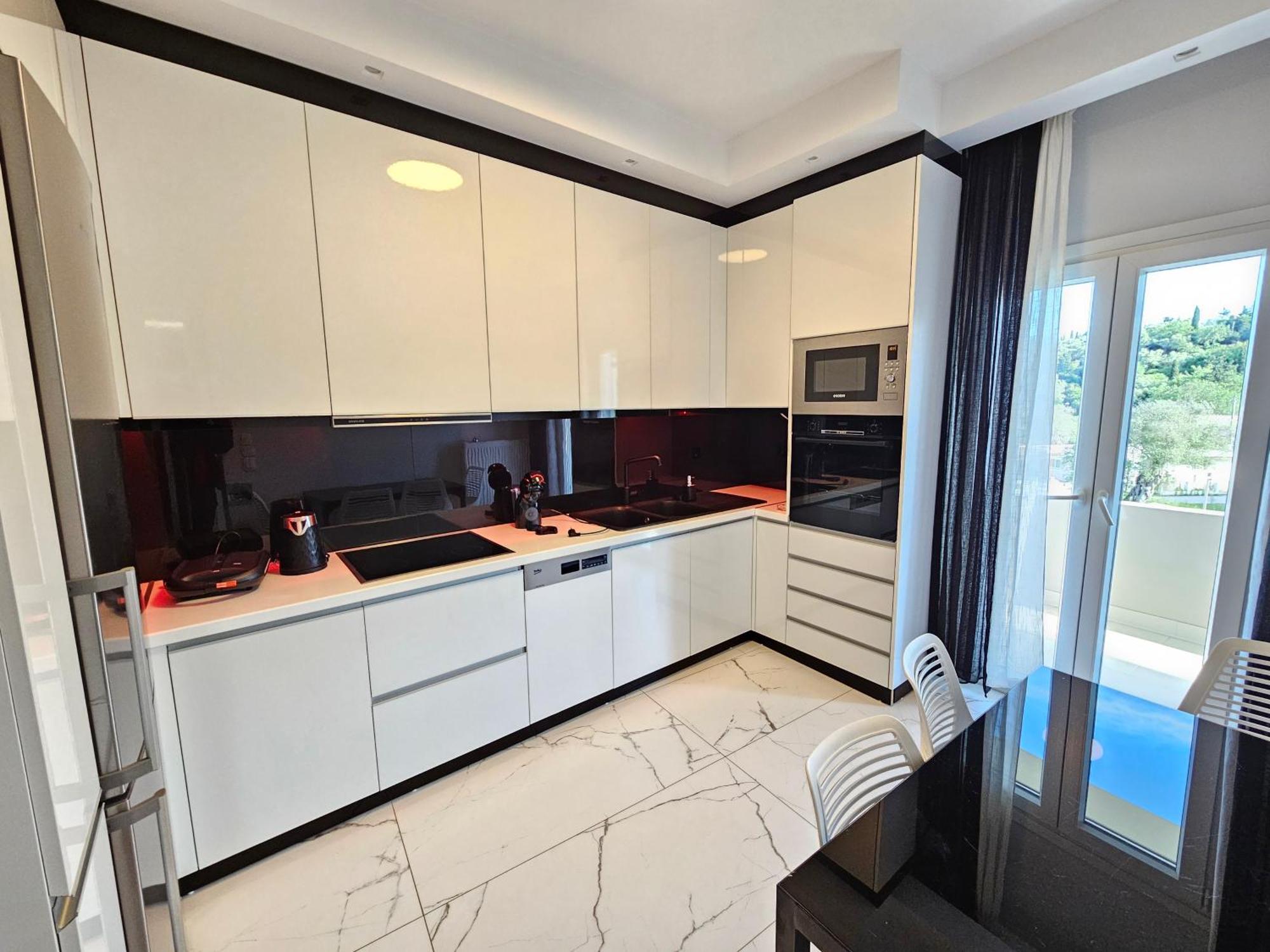 Apartmán Grey Luxury House Ypsos Exteriér fotografie