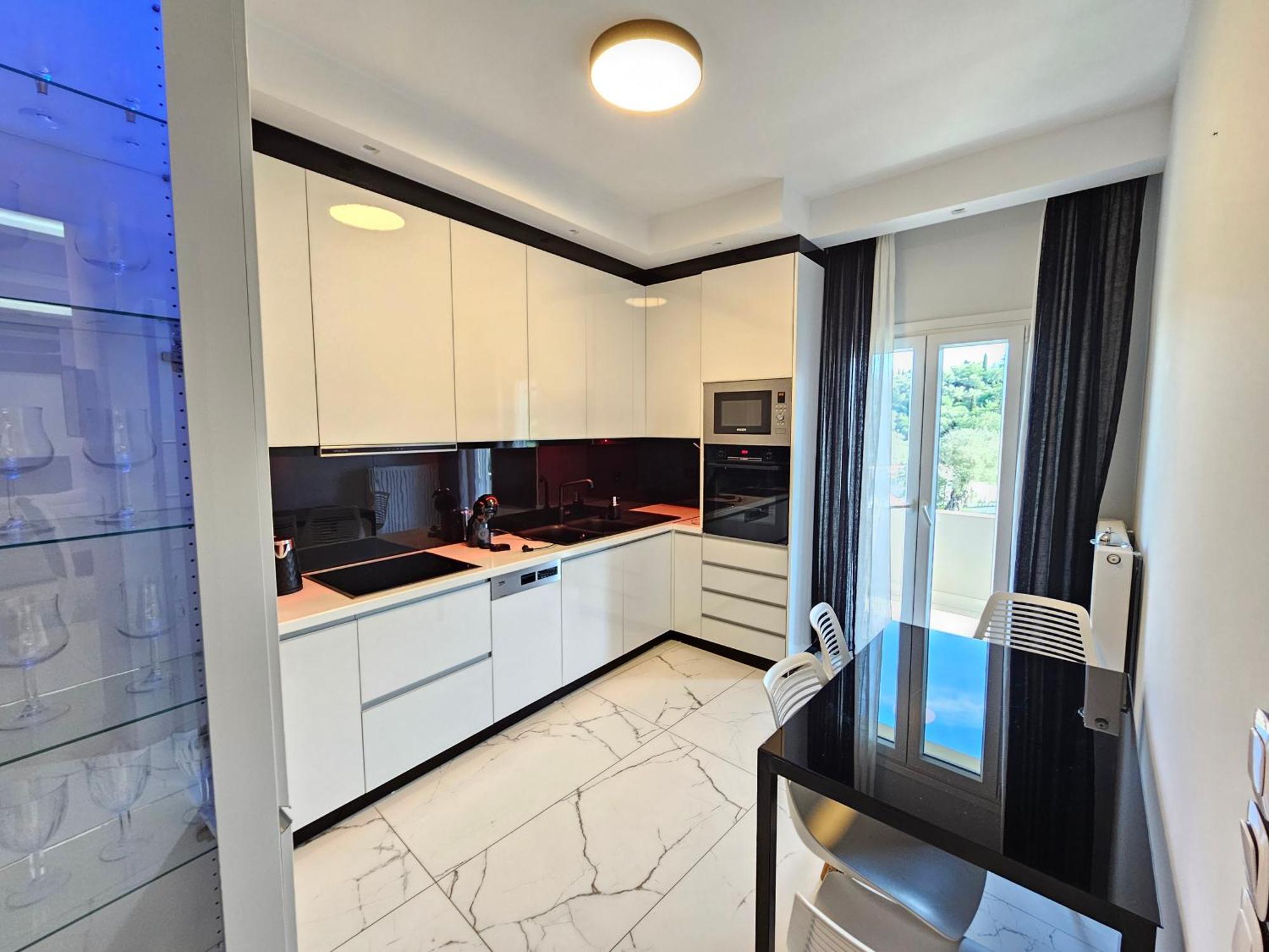 Apartmán Grey Luxury House Ypsos Exteriér fotografie
