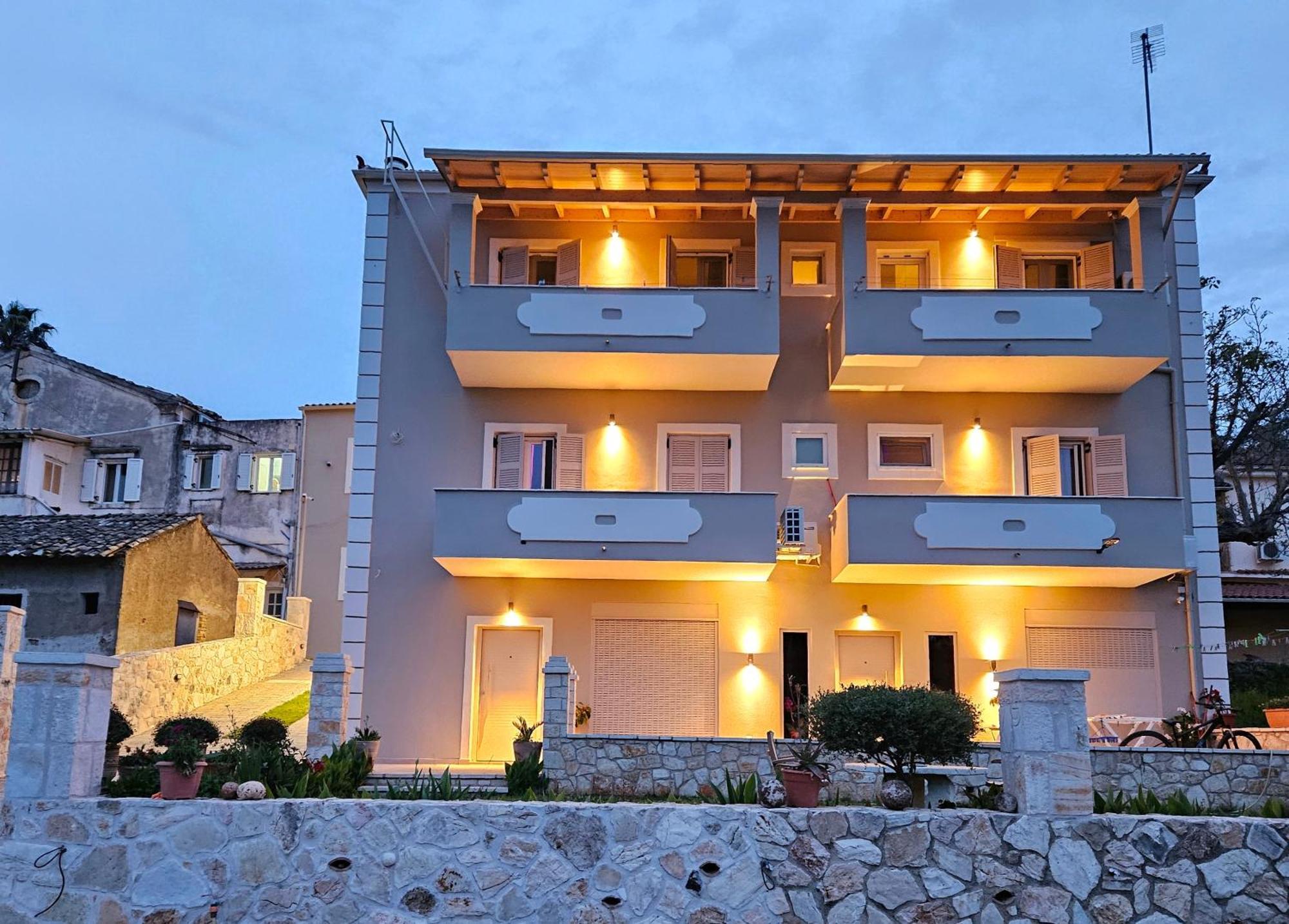 Apartmán Grey Luxury House Ypsos Exteriér fotografie