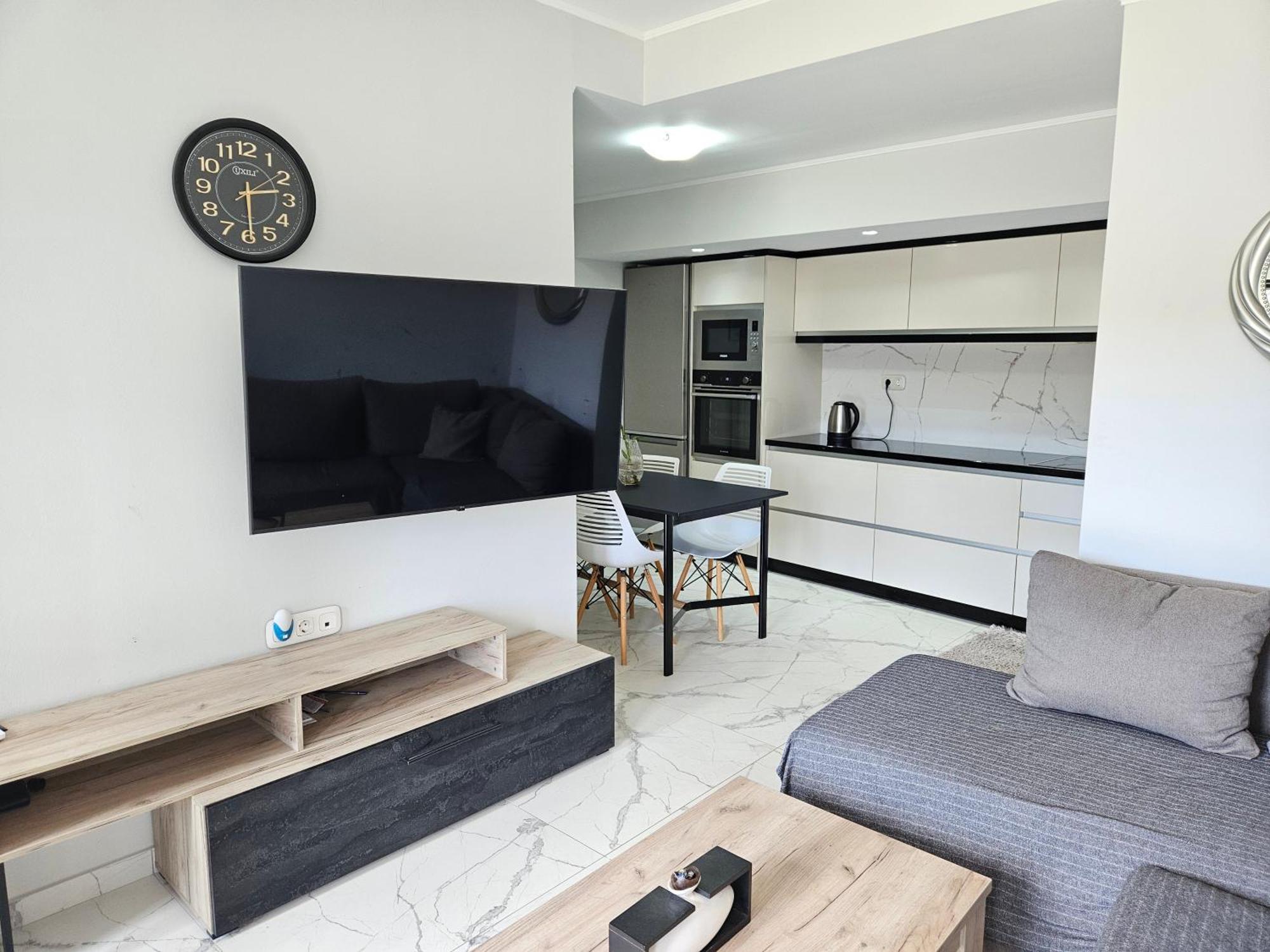 Apartmán Grey Luxury House Ypsos Exteriér fotografie