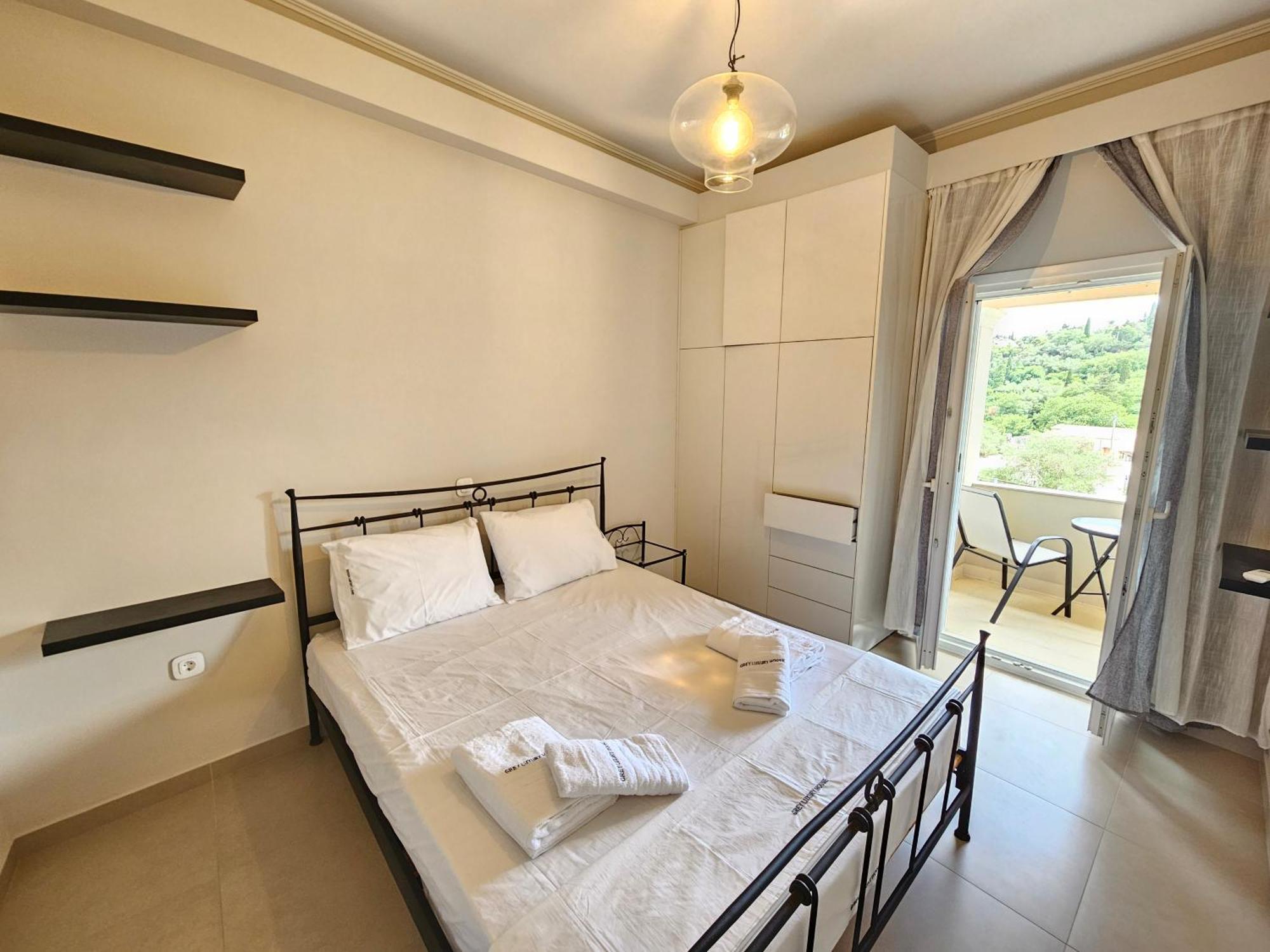 Apartmán Grey Luxury House Ypsos Exteriér fotografie