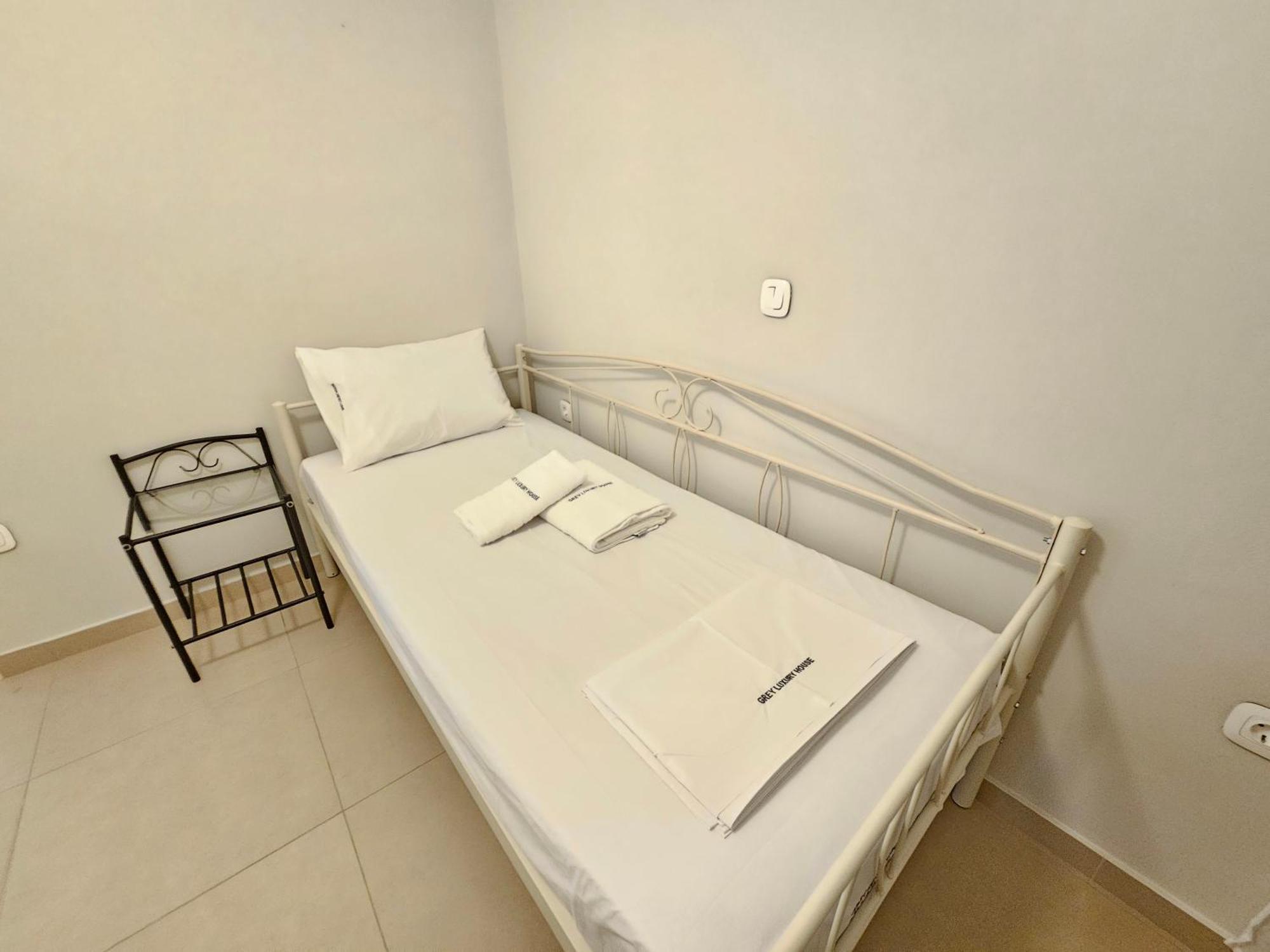 Apartmán Grey Luxury House Ypsos Exteriér fotografie